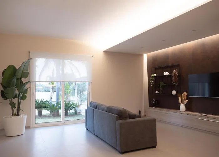 Li Curmuni Lizzanello