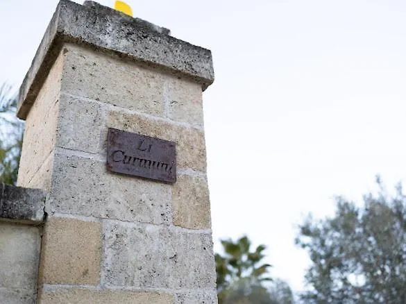 Li Curmuni Villa *