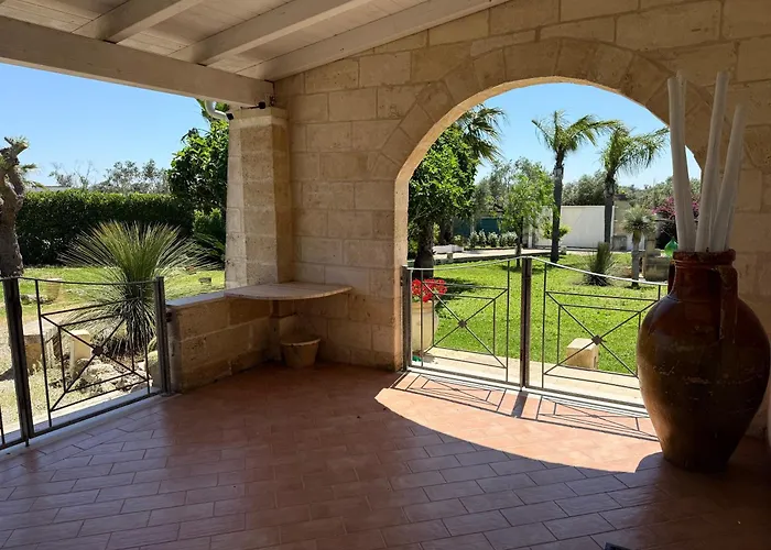 Li Curmuni Lizzanello