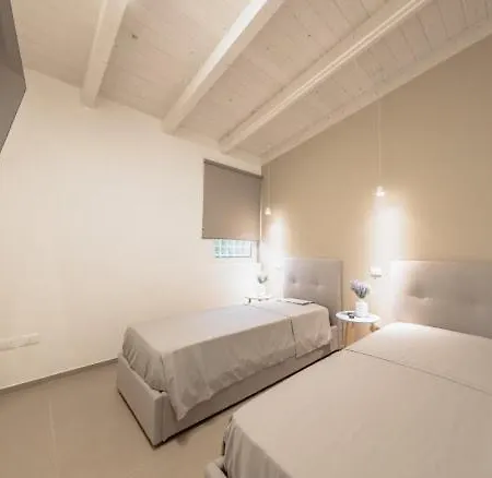 Li Curmuni Lizzanello