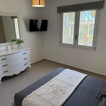 Вилла Li Curmuni