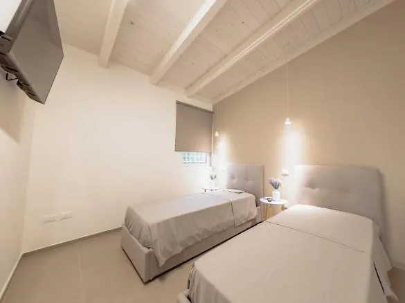 Li Curmuni Lizzanello