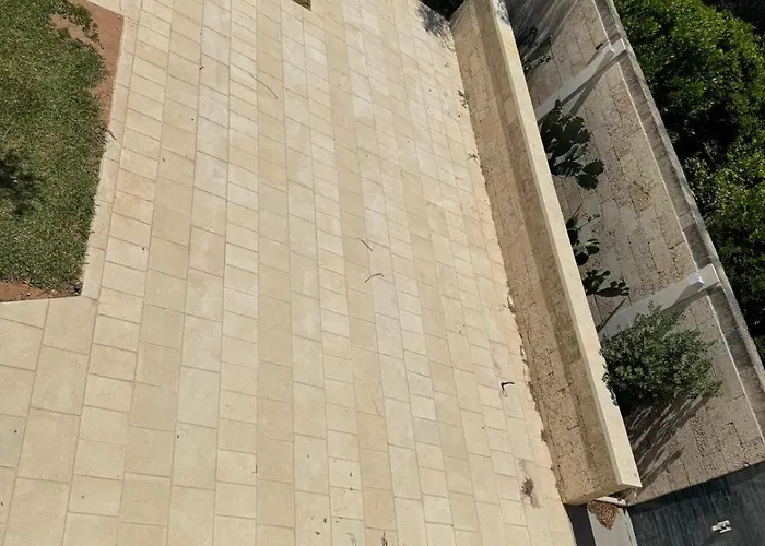 Li Curmuni Lizzanello